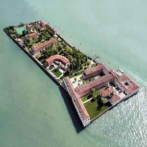 3* ホテル Isola Di San Servolo - Centro