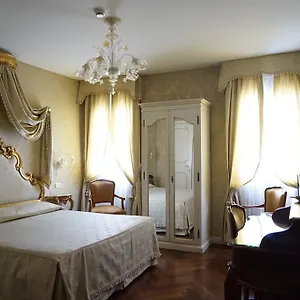Orsaria Otel