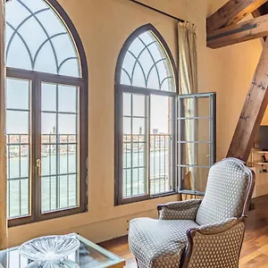 Molino Stucky Apartment