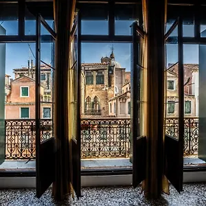 Savoia E Jolanda Apartment