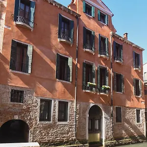 Palazzetto San Lio, Rialto Venice